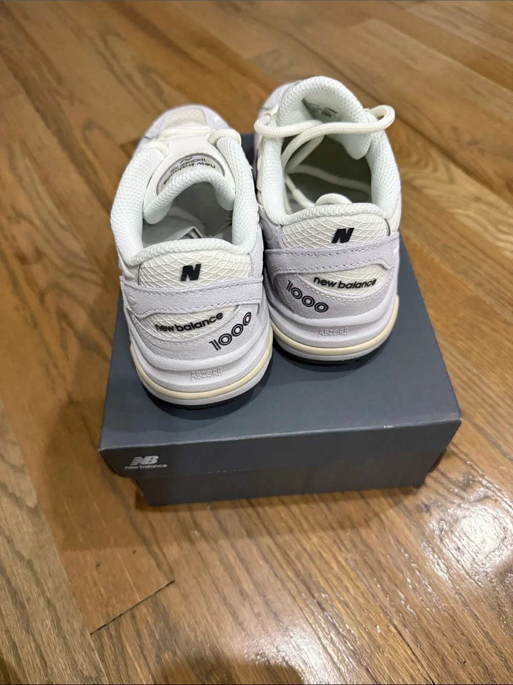 Brand new in box*New Balance Kid’s 1000 Lace-Up Sneakers